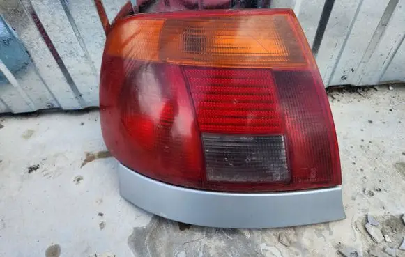 Audi A4 S4 B5 8D Rear/tail lights 8D0945095A