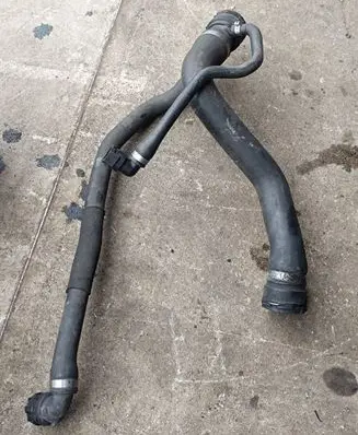 BMW 5 E60 E61 Engine coolant pipe/hose 7525641