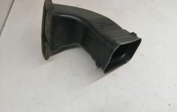 Toyota RAV 4 (XA40) Cabin air duct channel G92F348010