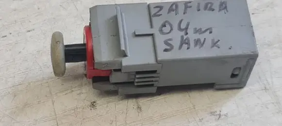 Clutch pedal sensor