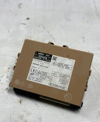 Lexus IS 220D-250-350 Keyless (KESSY) go control unit/module 8999053014 2325002840