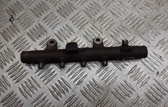 Renault Scenic II - Grand scenic II Fuel main line pipe 8200296867