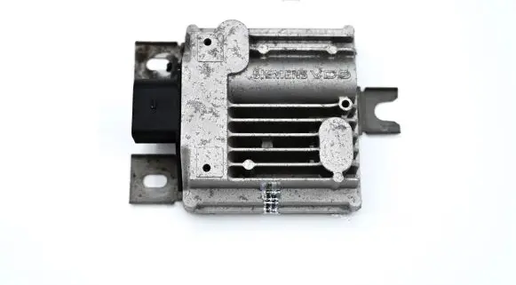 Porsche Cayenne (92A) Fuel injection pump control unit/module 7P0906093B A2C53355730 43671032