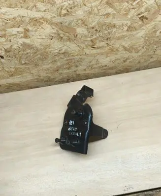 Jeep Grand Cherokee ABS pump bracket 