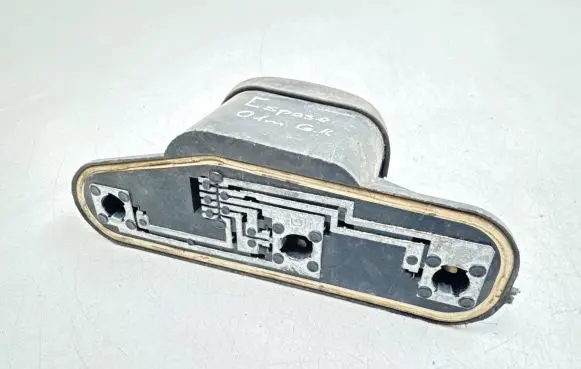 Renault Espace III Tail light part 