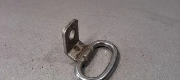 Volkswagen Sharan Tie down hook / loop 7M0858889A 95VWA61222