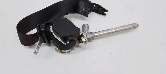 Volvo V70 Rear seatbelt 39859392