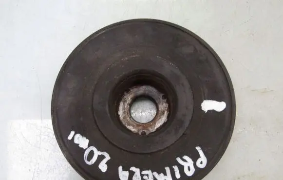 Nissan Primera Crankshaft pulley