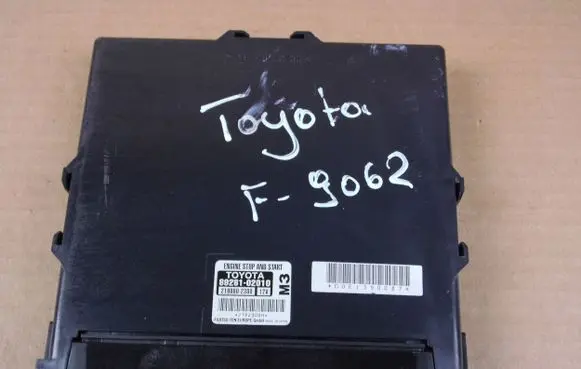 Toyota Auris E180 Other control units/modules 8926102010