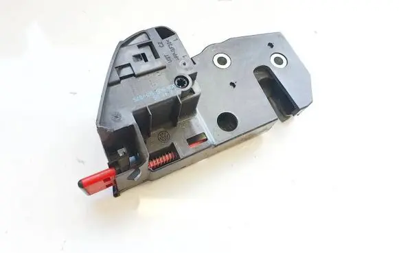 Volkswagen PASSAT B6 Seat back rest lock catch 3c9885681