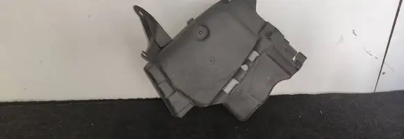 Dacia Dokker Other engine bay part 638316907R MP6787