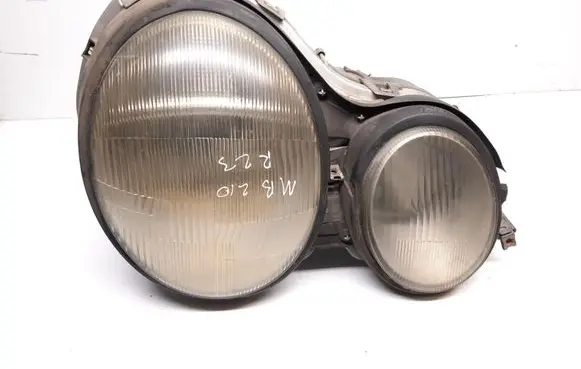 Mercedes-Benz E W210 Headlight/headlamp 144870