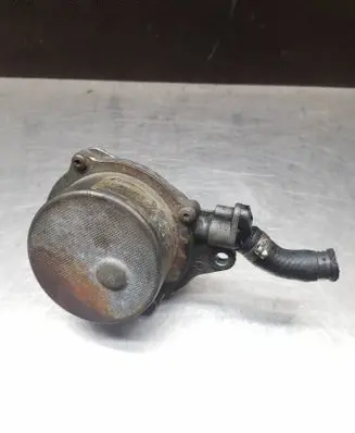 BMW 5 E60 E61 Vacuum pump 728176 72817601