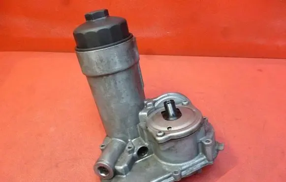 Skoda Superb B6 (3T) Oil filter mounting bracket 059115405G