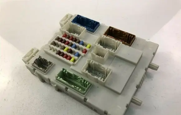 Volvo V40 Fuse box set 31453132 K926