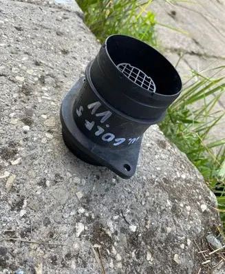 Volkswagen Golf V Mass air flow meter
