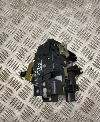 Audi A6 S6 C5 4B Rear door lock