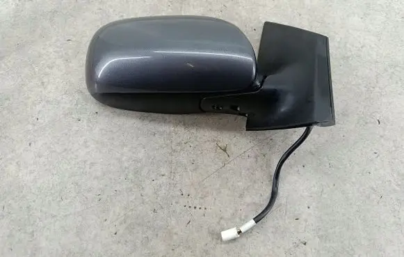 Toyota Corolla E140 E150 Front door electric wing mirror 