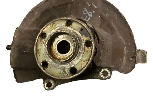 Volvo V70 Front wheel hub spindle knuckle 9481944