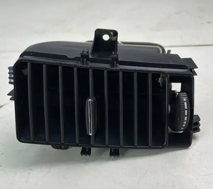Mercedes-Benz Sprinter W906 Dashboard side air vent grill/cover trim A9068301854