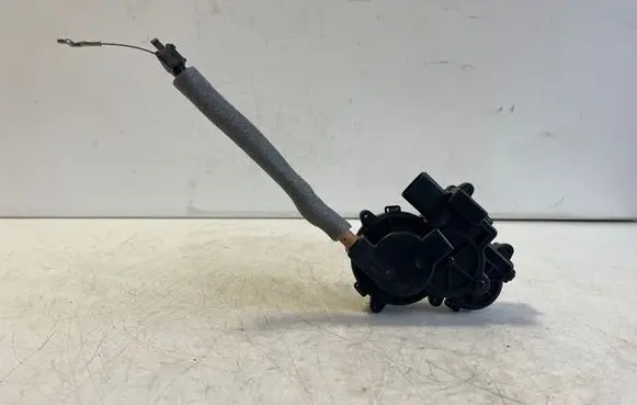 Porsche Taycan 9J1 Tailgate/trunk/boot lift motor 9J0827888