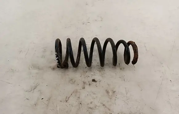 Toyota Avensis T250 Rear coil spring NOCODE