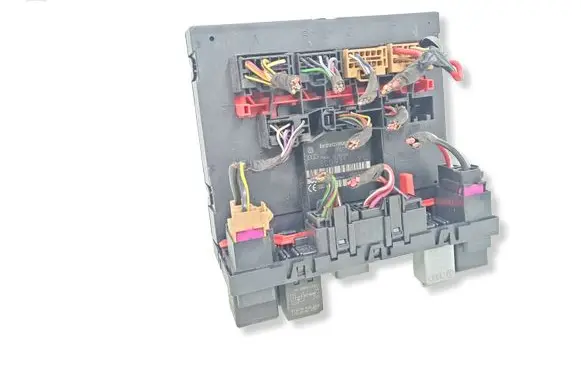 Volkswagen PASSAT B6 Comfort/convenience module 3C0937049L