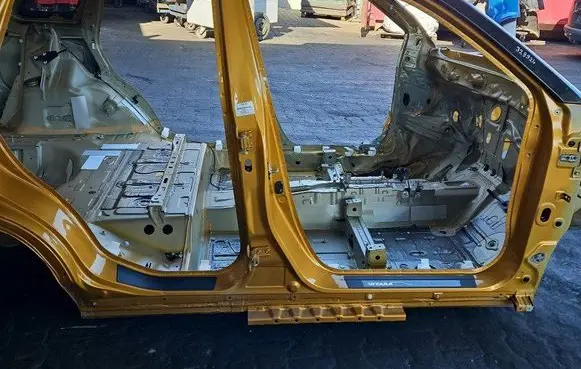 Suzuki Vitara (LY) Side car body part IMPRK1500987
