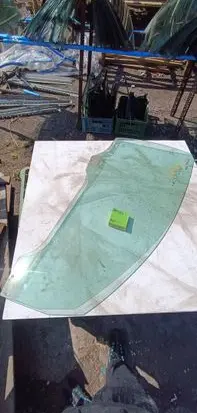 Peugeot 206 Front door window glass four-door 1212123