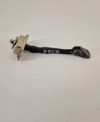 Nissan X-Trail T32 Rear door check strap stopper 