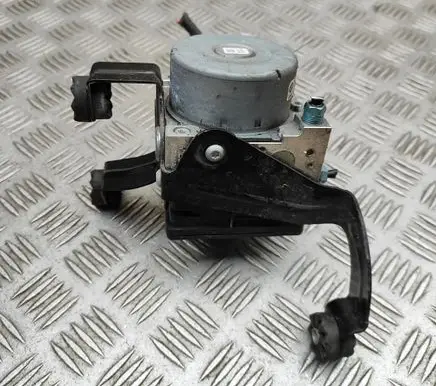 BMW 3 F30 F35 F31 ABS Pump 6881173