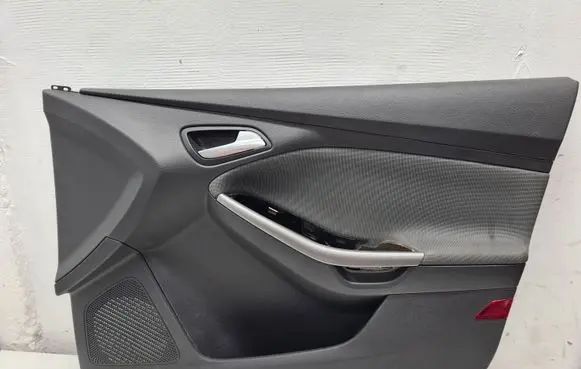 Ford Focus Front door card panel trim BM51A2394201