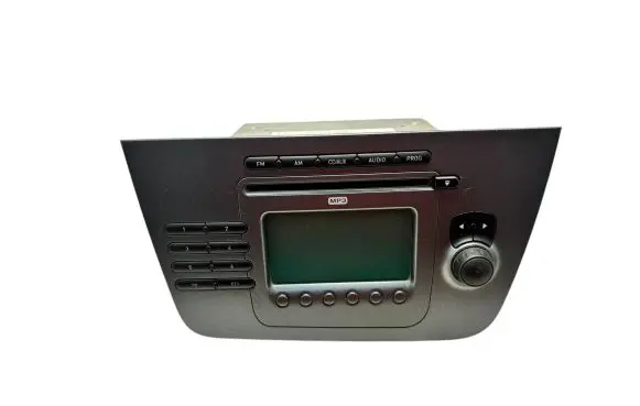 Seat Toledo III (5P) Radio/CD/DVD/GPS head unit 5P1035186B 7646636366 SEZ13310528453
