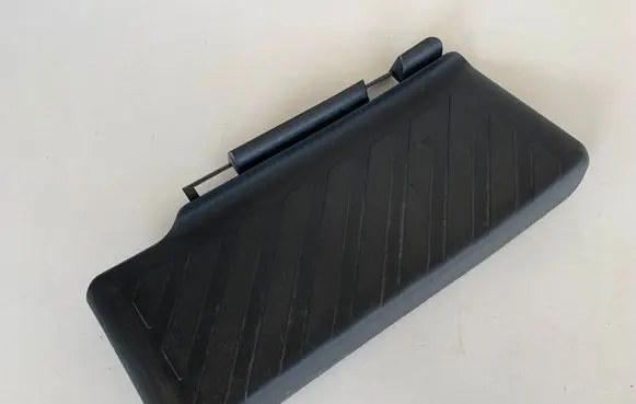 Audi A3 S3 8V Foot rest pad/dead pedal 5Q1864777C