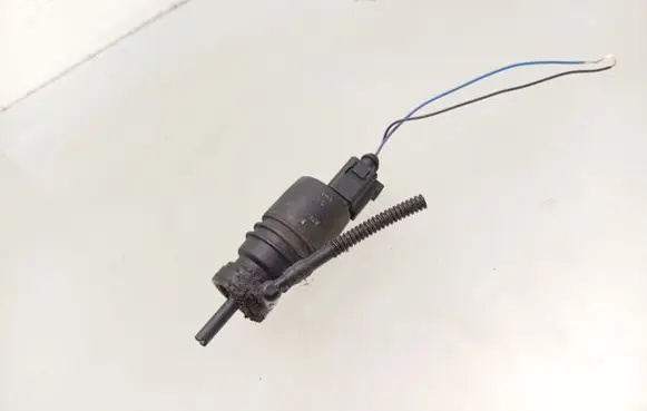 Windscreen/windshield washer pump