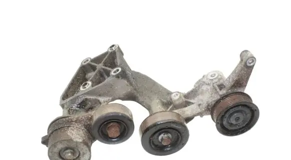 KIA Sportage Generator/alternator bracket 252852F300