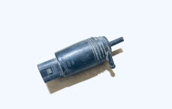 BMW 5 E39 Windscreen/windshield washer pump 67128377612 6712-8377612