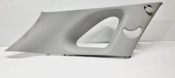 (D)pillar trim (top)