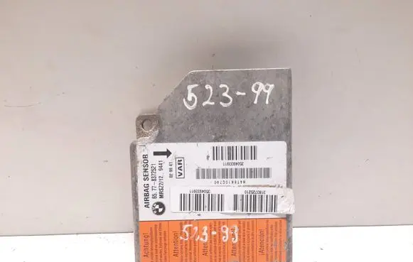 BMW 5 E39 Airbag control unit/module 8372521