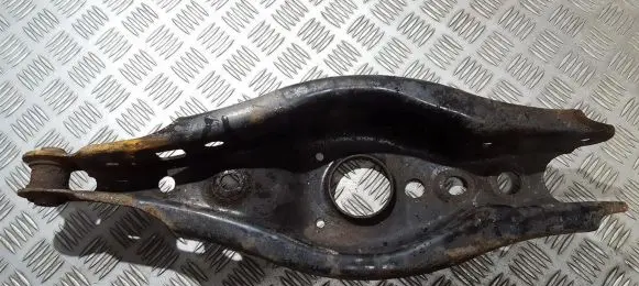 Toyota Auris 150 Rear upper control arm/wishbone