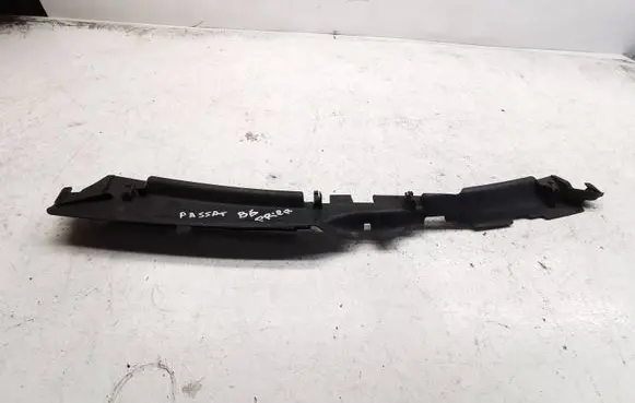Volkswagen PASSAT B6 Top upper radiator support slam panel 3c0121330