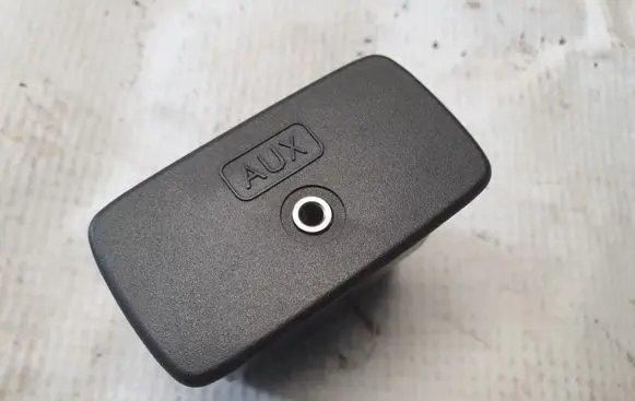 Subaru Legacy USB socket connector