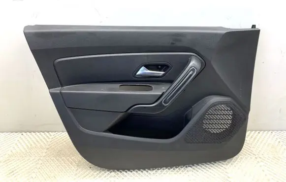 Dacia Duster II Front door card panel trim 809110352R