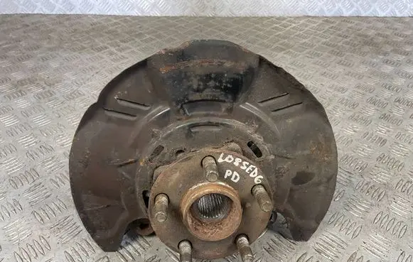 Subaru Legacy Front wheel hub