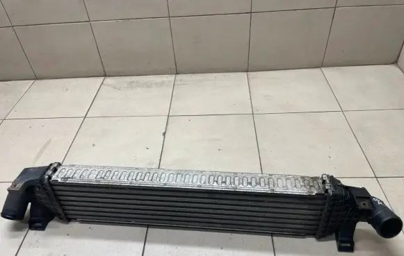 Ford Focus C-MAX Intercooler radiator 3M5H9L440AE