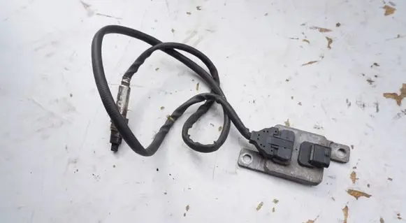 Volkswagen Sharan Lambda probe sensor 8K0907807E