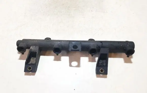 Citroen C2 Fuel main line pipe 9628982980
