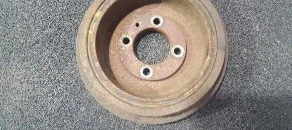 Mazda 323 Crankshaft pulley