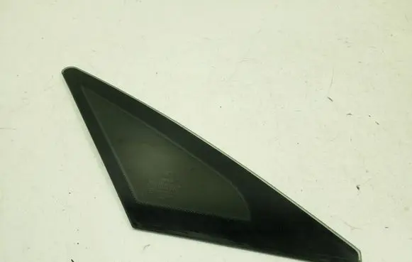 Mercedes-Benz E C207 W207 Rear side window