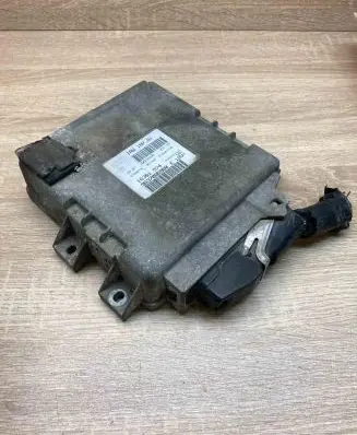 Peugeot 206 Engine control unit/module ECU 9637086980 16301574